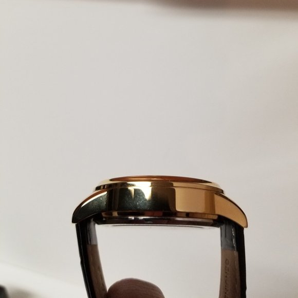 Kenneth Cole Wristwatch - Picture 3 of 5